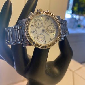 Ladies white Gold with Diamond bezel Bulava